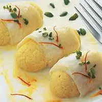 Bikanervala Bengali Malai Roll - 0.5 LB