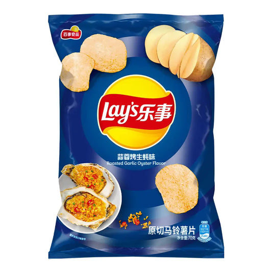 Lay's Roasted Garlic Oyster Flavor Potato Chips 70gm